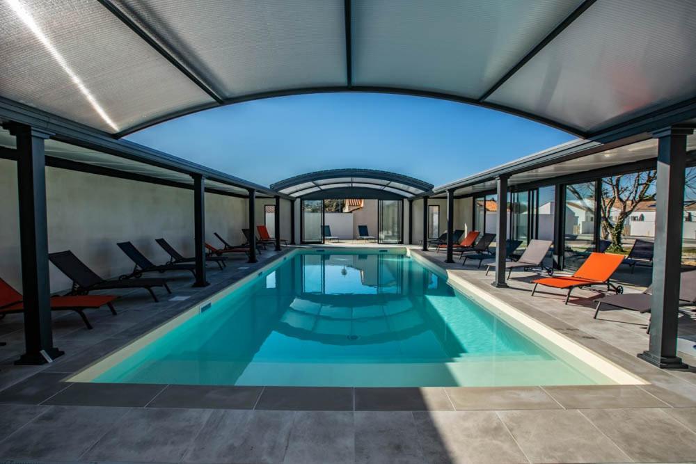La Corvette Maison Avec Piscine/Parking/Wifi/Plages 5Kms Les Mathes Luaran gambar